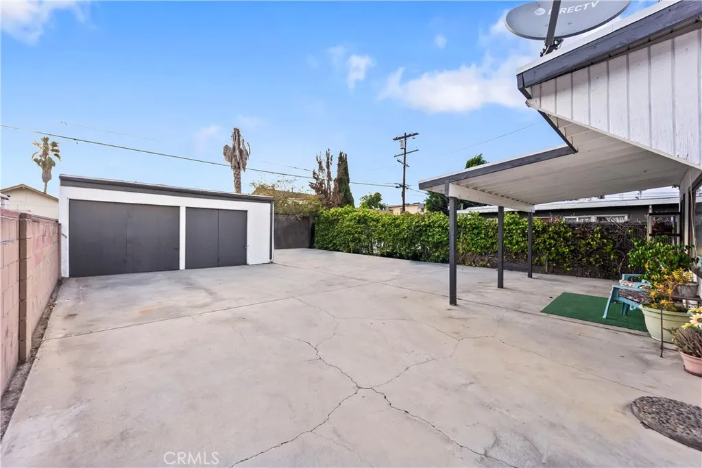 5623 Cleon Avenue, North Hollywood, California 91601 home-pic-14